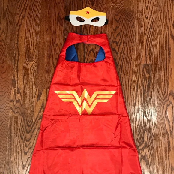 🎁🎉 Justice League Kids Cape/Mask Sets - Picture 5 of 7